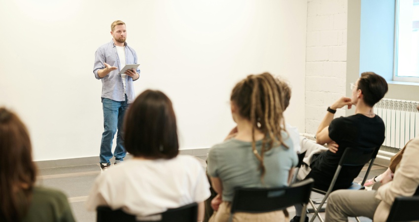 Introductory sessions for the parents of the youth